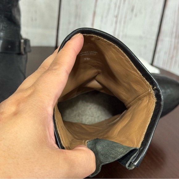 UGG Collection Black Combat Moto Boots Distressed Leather  Sherpa Insole 5.5 EUC - Picture 5 of 17